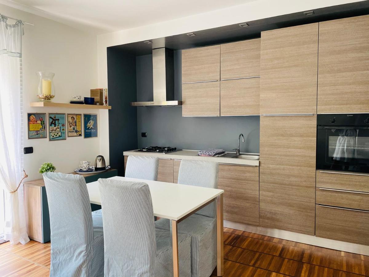 My Humble House -Appartamento In Villa Con Vista Lago Oggiono Ngoại thất bức ảnh